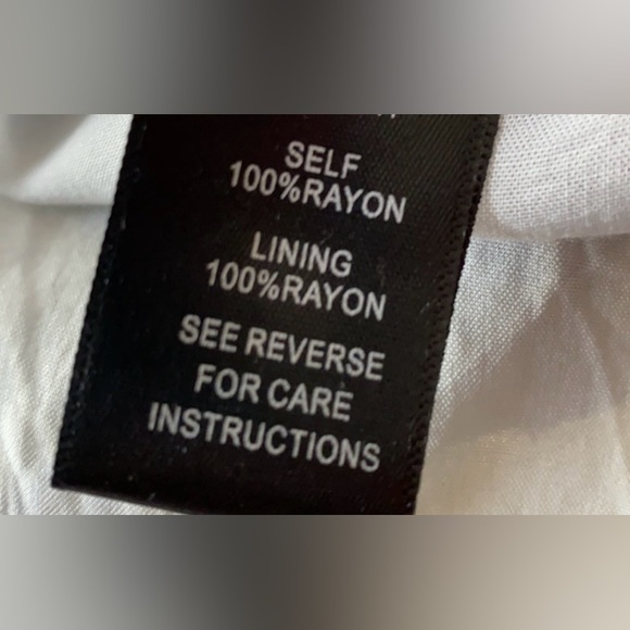 Aakaa halter top and matching maxi skirt set. Size small skirt, medium top - Picture 2 of 11